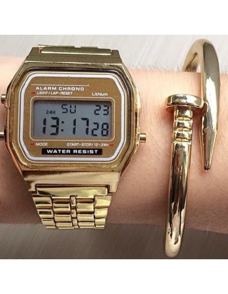Reloj retro metálico